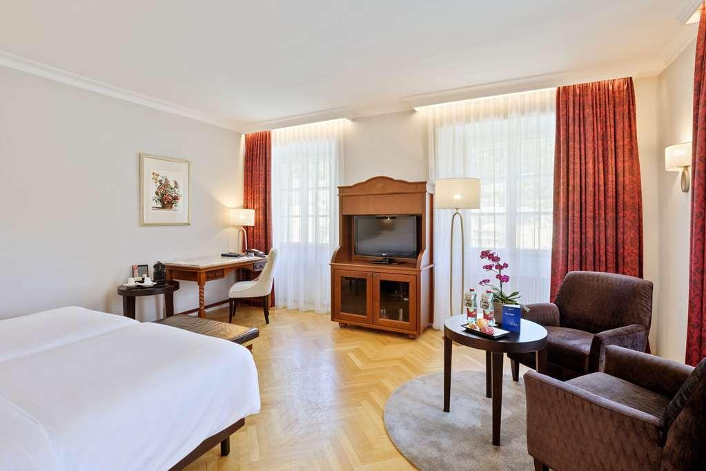 Radisson Blu Hotel Altstadt, Salzburg Ruang foto